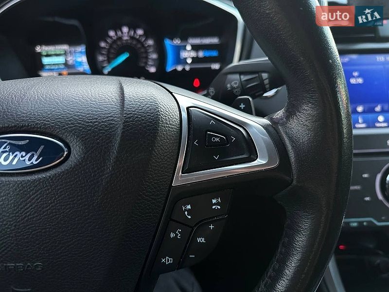 Седан Ford Fusion 2014 в Києві