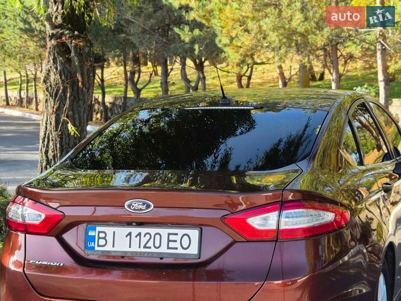 Седан Ford Fusion 2014 в Кременчуге