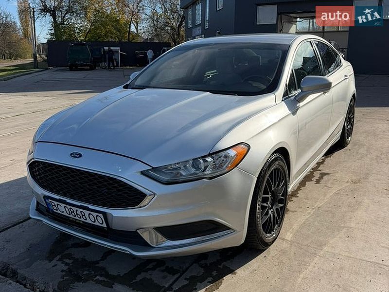 Седан Ford Fusion 2016 в Кролевце фото Седан Ford Fusion 2016 в Кролевце
