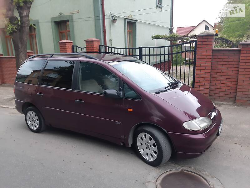 Мінівен Ford Galaxy 1996 в Чернівцях