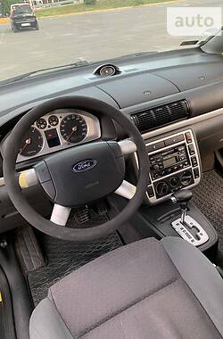 Минивэн Ford Galaxy 2005 в 