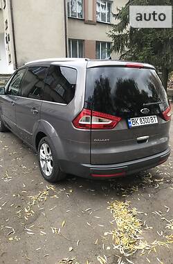 Минивэн Ford Galaxy 2011 в Остроге