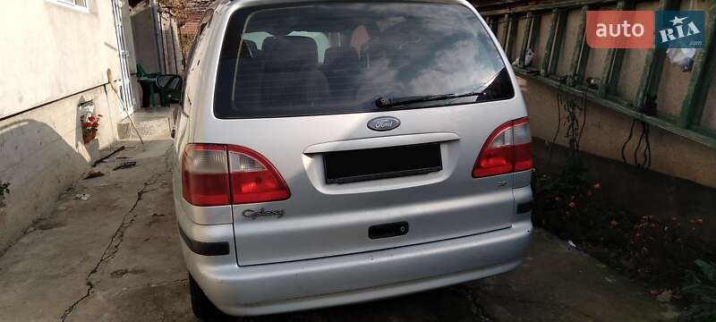 Мінівен Ford Galaxy 2000 в Ужгороді