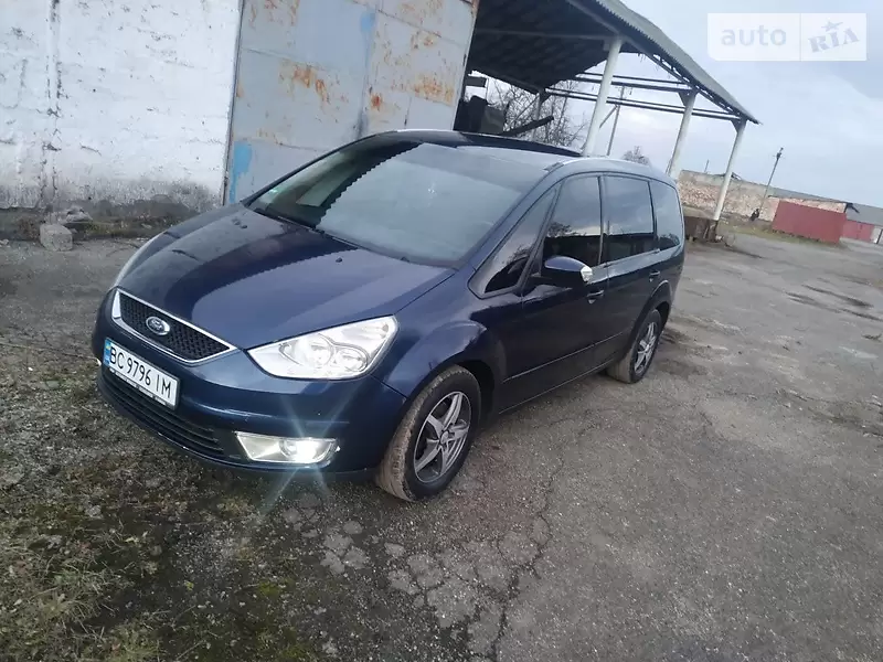 Минивэн Ford Galaxy 2008 в 