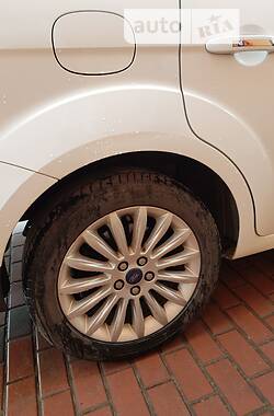 Мінівен Ford Galaxy 2012 в 