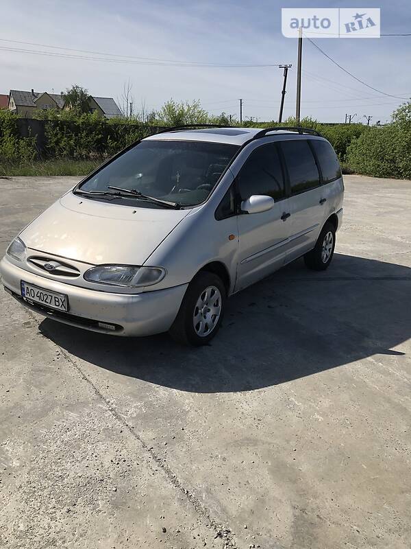 Минивэн Ford Galaxy 1997 в Чопе