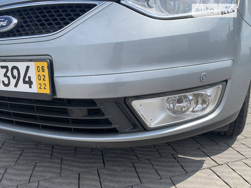 Минивэн Ford Galaxy 2009 в Стрые