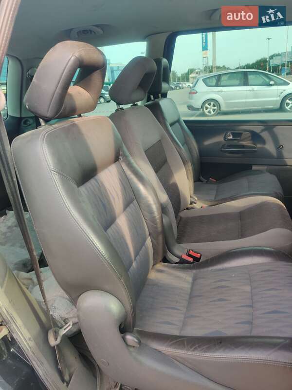 Универсал Ford Galaxy 2003 в Черновцах