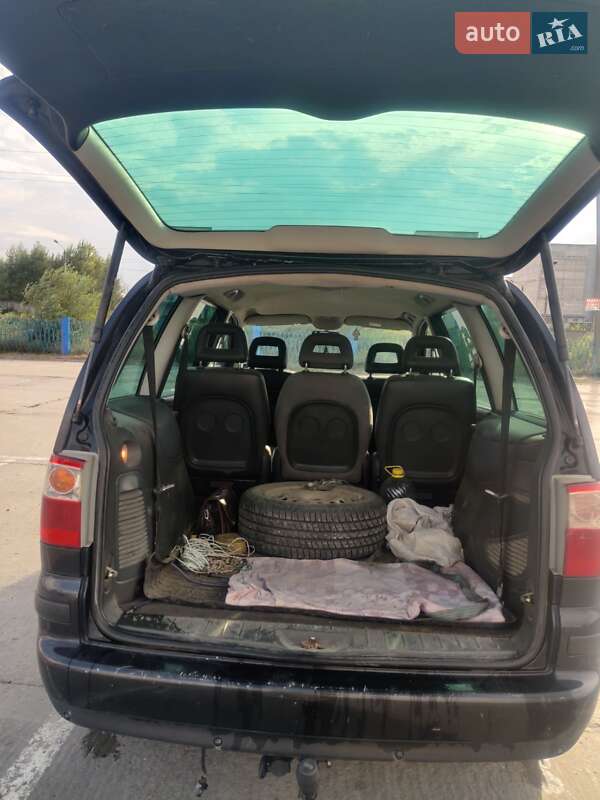 Универсал Ford Galaxy 2003 в Черновцах