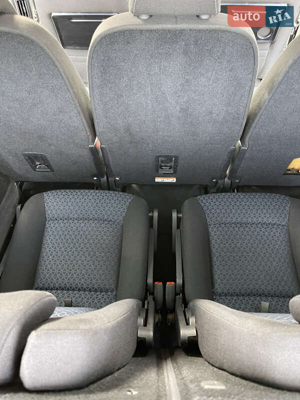 Минивэн Ford Galaxy 2011 в Киеве