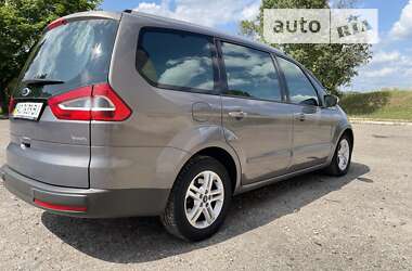 Минивэн Ford Galaxy 2013 в 