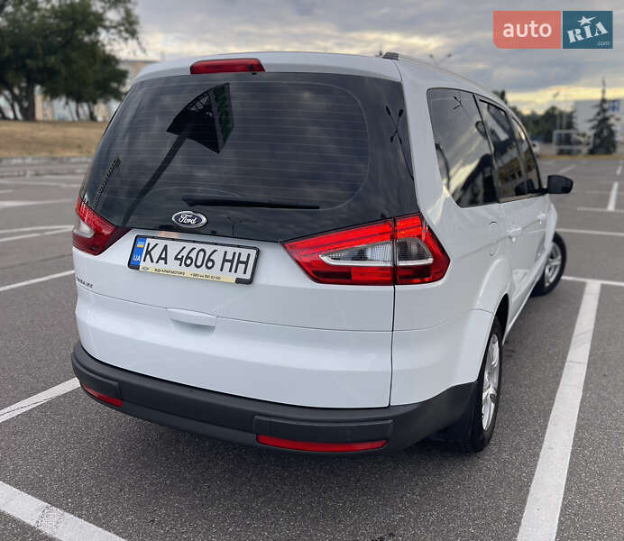 Минивэн Ford Galaxy 2011 в Киеве