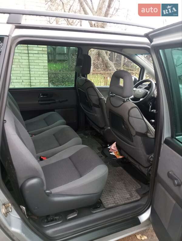 Минивэн Ford Galaxy 2005 в Киеве