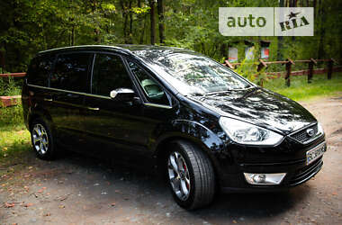 Минивэн Ford Galaxy 2008 в 