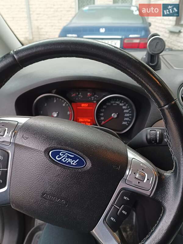Минивэн Ford Galaxy 2011 в Херсоне