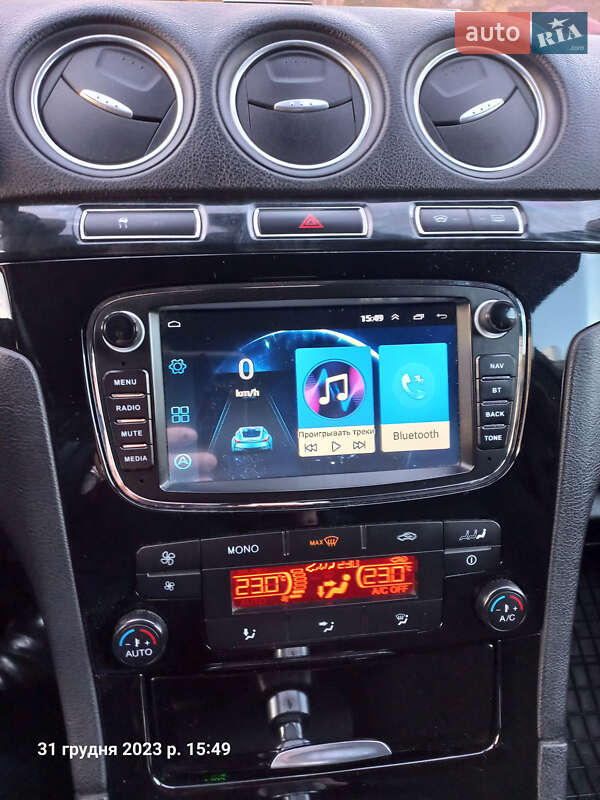 Мінівен Ford Galaxy 2010 в Чернівцях