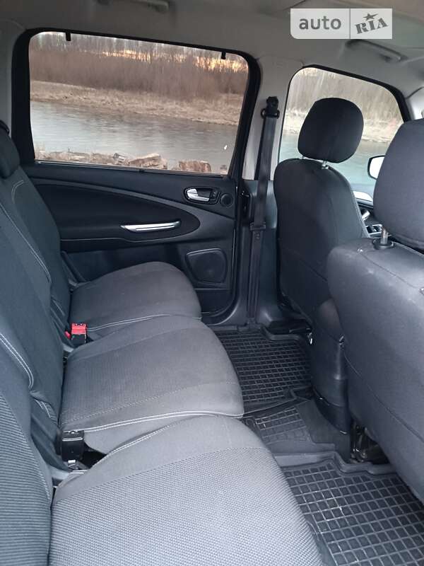 Мінівен Ford Galaxy 2010 в Калуші