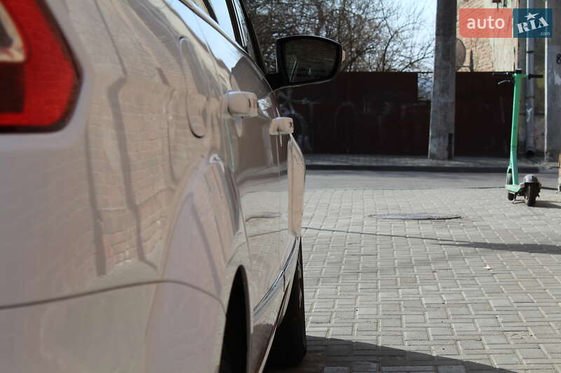 Минивэн Ford Galaxy 2014 в Черновцах