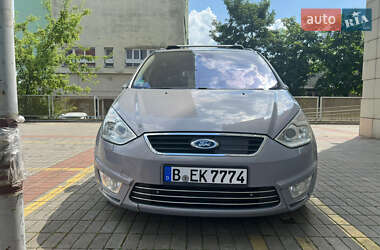 Минивэн Ford Galaxy 2014 в 