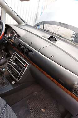Мінівен Ford Galaxy 2004 в Рівному