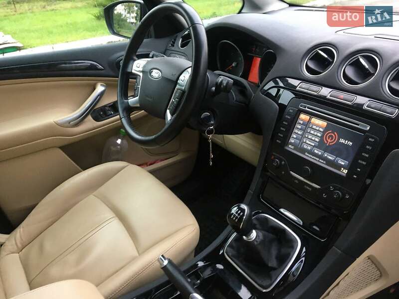 Минивэн Ford Galaxy 2011 в Тернополе