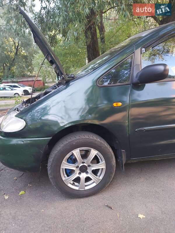 Минивэн Ford Galaxy 1996 в Киеве