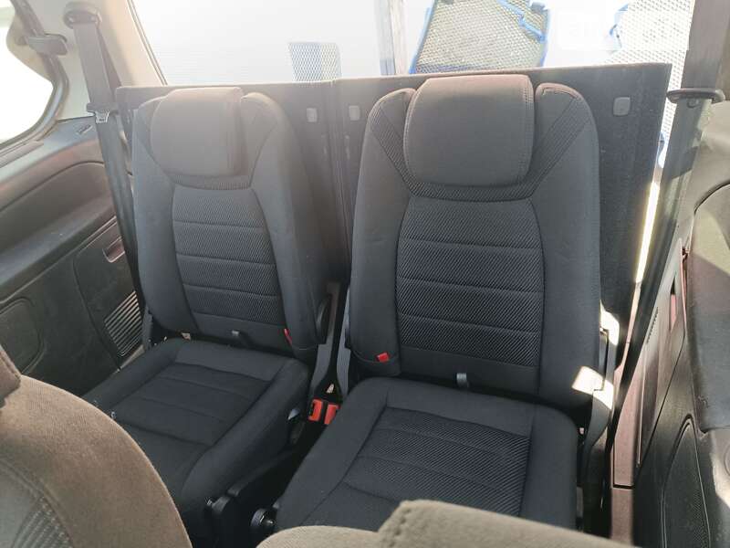 Минивэн Ford Galaxy 2010 в Львове