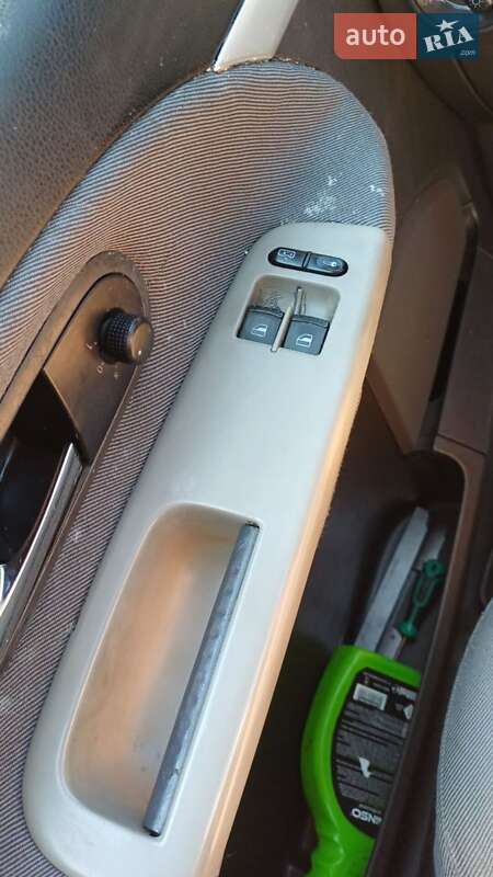 Минивэн Ford Galaxy 2004 в Луцке фото 8 Минивэн Ford Galaxy 2004 в Луцке