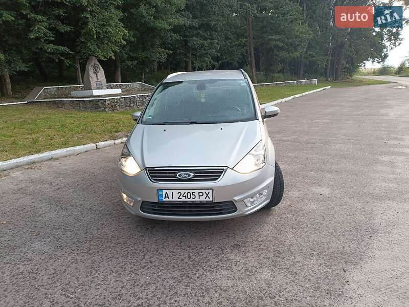 Минивэн Ford Galaxy 2013 в Ракитном