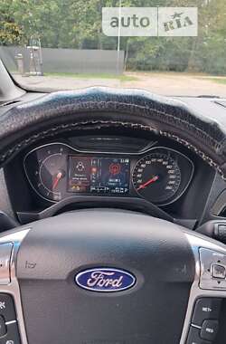 Минивэн Ford Galaxy 2013 в 
