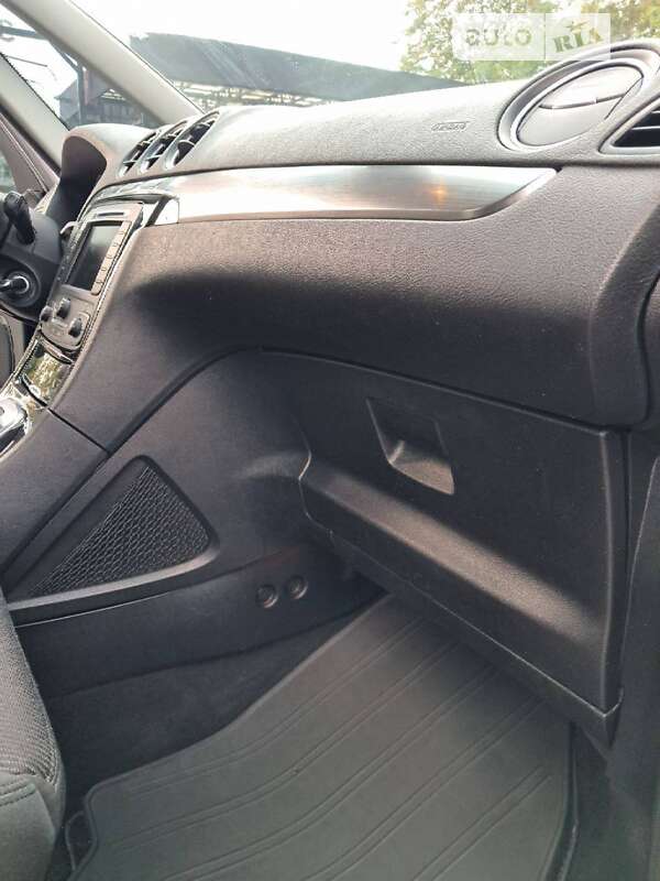 Минивэн Ford Galaxy 2013 в Богородчанах