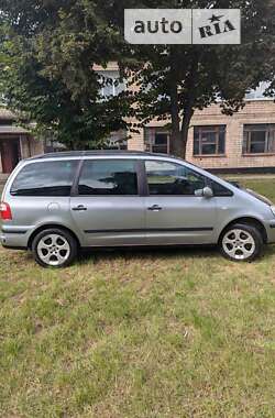Минивэн Ford Galaxy 2005 в Хотине