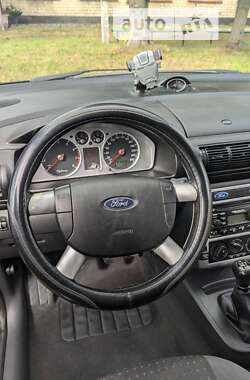 Минивэн Ford Galaxy 2005 в 