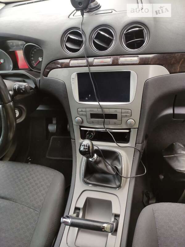 Минивэн Ford Galaxy 2009 в Киеве