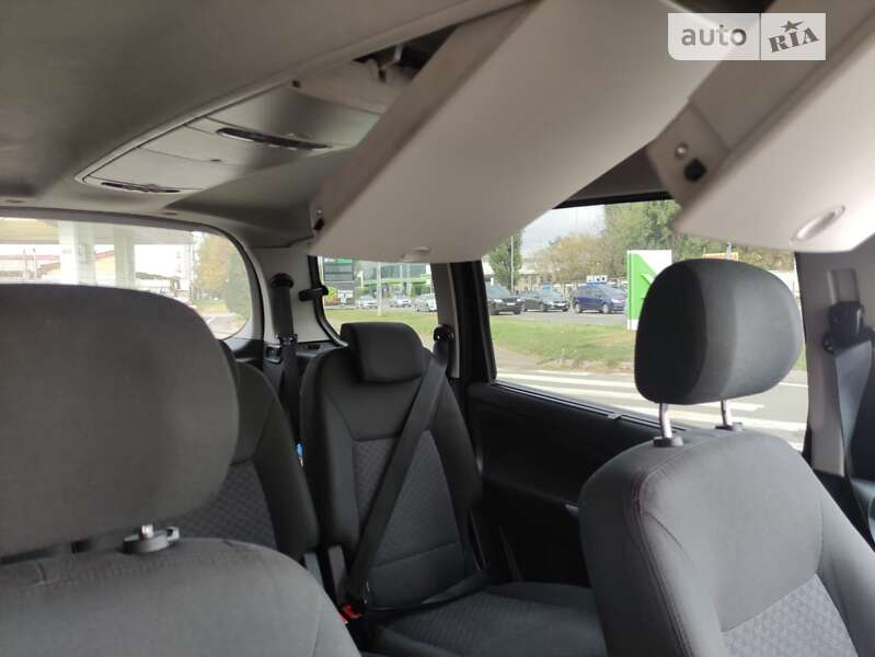 Минивэн Ford Galaxy 2009 в Киеве