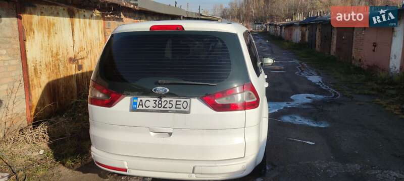 Минивэн Ford Galaxy 2010 в Нововолынске