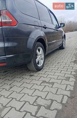 Минивэн Ford Galaxy 2008 в 