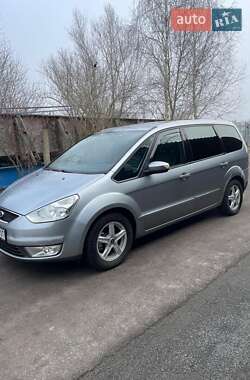 Минивэн Ford Galaxy 2006 в 