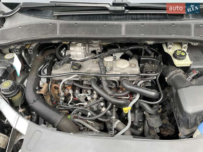 Мінівен Ford Galaxy 2006 в Покрові