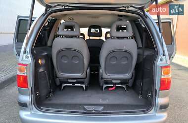 Минивэн Ford Galaxy 2003 в 