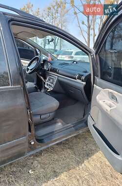 Минивэн Ford Galaxy 2002 в 