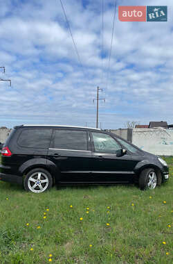 Минивэн Ford Galaxy 2011 в 