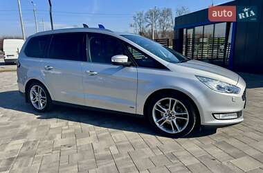 Минивэн Ford Galaxy 2019 в 