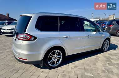 Минивэн Ford Galaxy 2019 в 