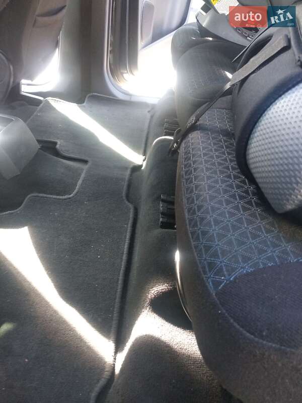 Мінівен Ford Galaxy 2007 в Львові