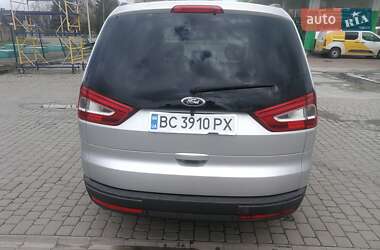 Минивэн Ford Galaxy 2012 в 