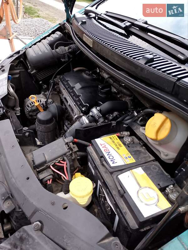 Минивэн Ford Galaxy 2001 в Киеве