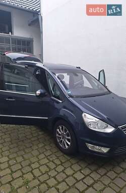 Минивэн Ford Galaxy 2012 в 