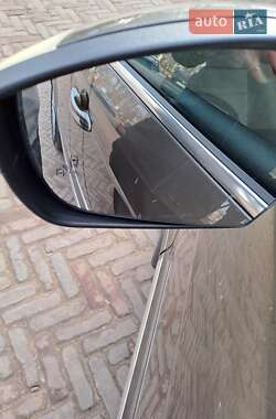 Минивэн Ford Galaxy 2011 в 