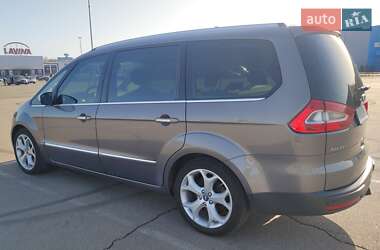 Минивэн Ford Galaxy 2013 в 